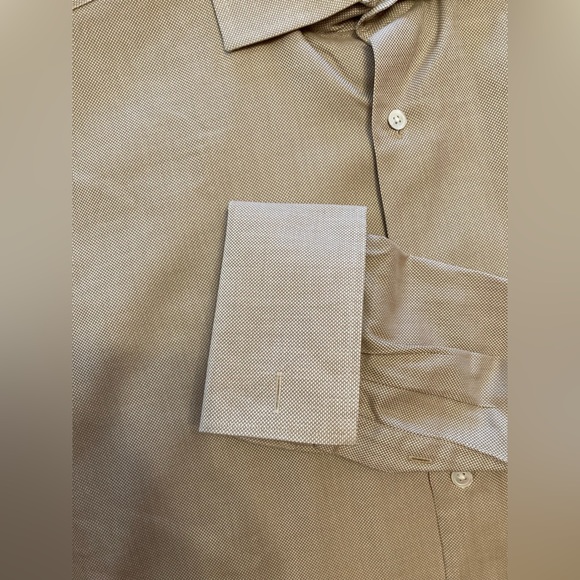 Banana Republic Men’s Tan Dress Shirt, French Cuffs, M, 15-15.5 - Picture 4 of 5